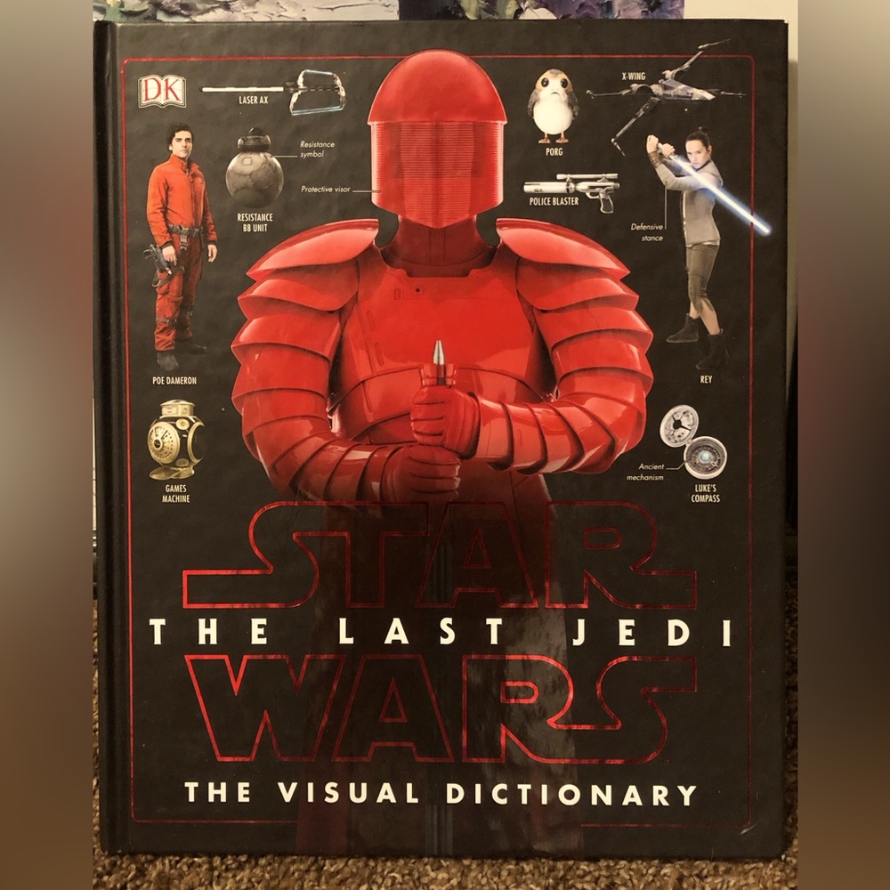 BOOK💜💜3/$15 SALE💜💜’STAR WARS -The Last Jedi’  A Visual Dictionary Hardcover Book